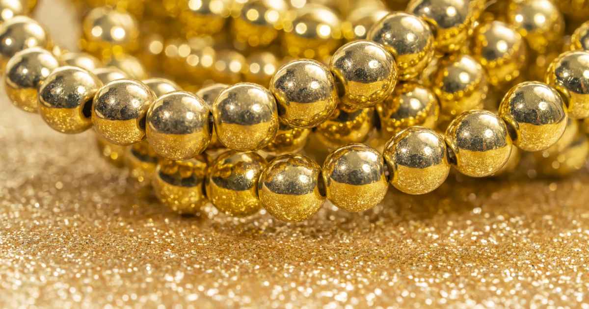 Creating Luxurious Jewelry with Gold Foil Beads: Tips and Ideas